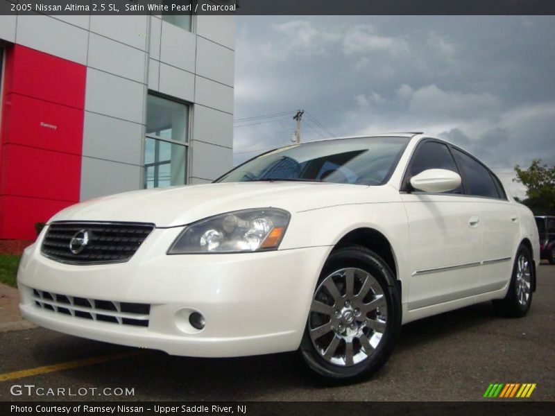 Satin White Pearl / Charcoal 2005 Nissan Altima 2.5 SL