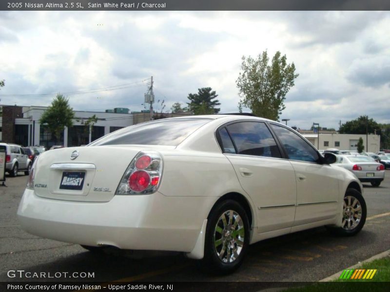 Satin White Pearl / Charcoal 2005 Nissan Altima 2.5 SL