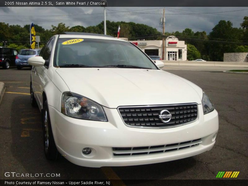 Satin White Pearl / Charcoal 2005 Nissan Altima 2.5 SL