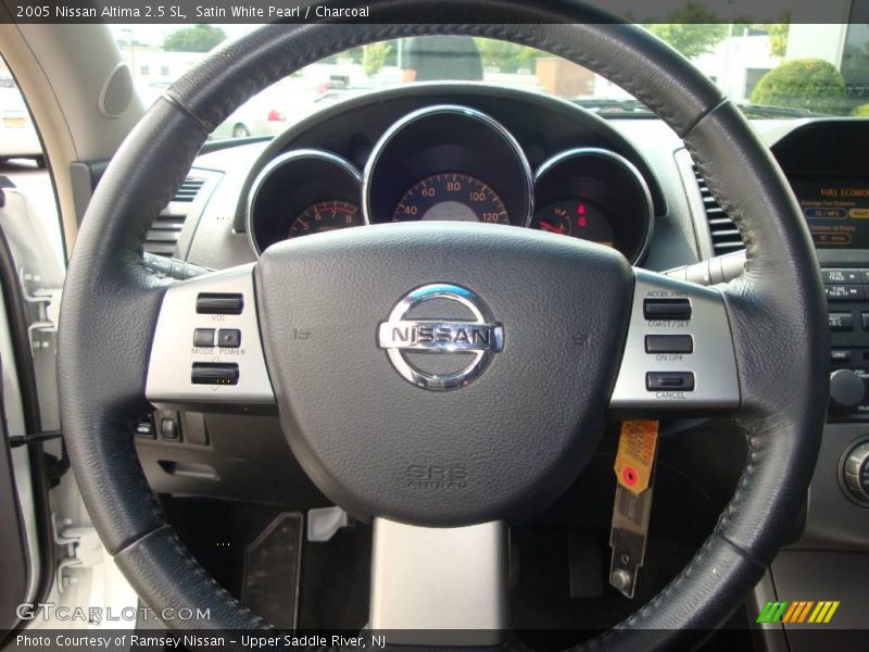 Satin White Pearl / Charcoal 2005 Nissan Altima 2.5 SL