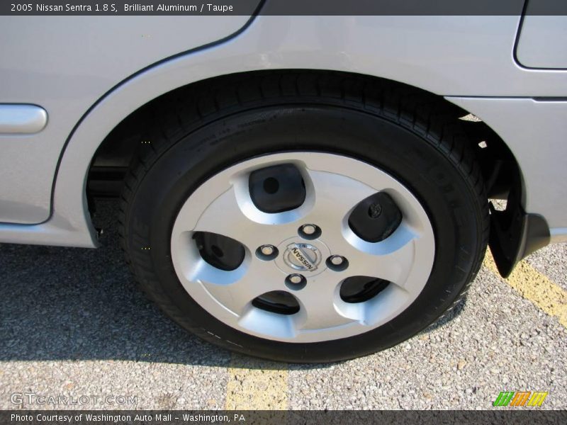 Brilliant Aluminum / Taupe 2005 Nissan Sentra 1.8 S