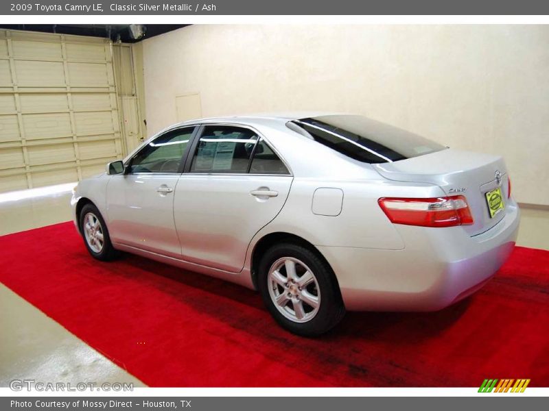 Classic Silver Metallic / Ash 2009 Toyota Camry LE