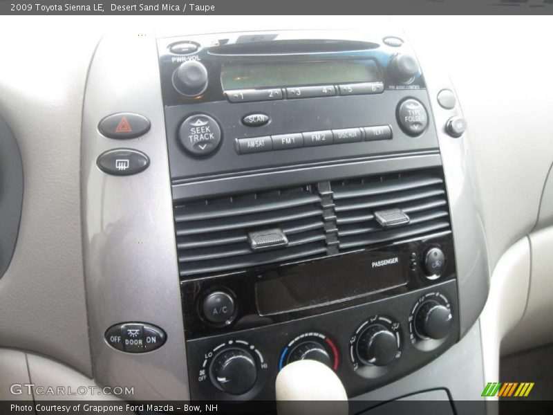 Desert Sand Mica / Taupe 2009 Toyota Sienna LE