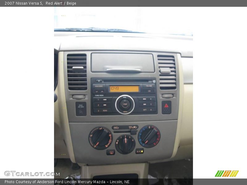 Red Alert / Beige 2007 Nissan Versa S
