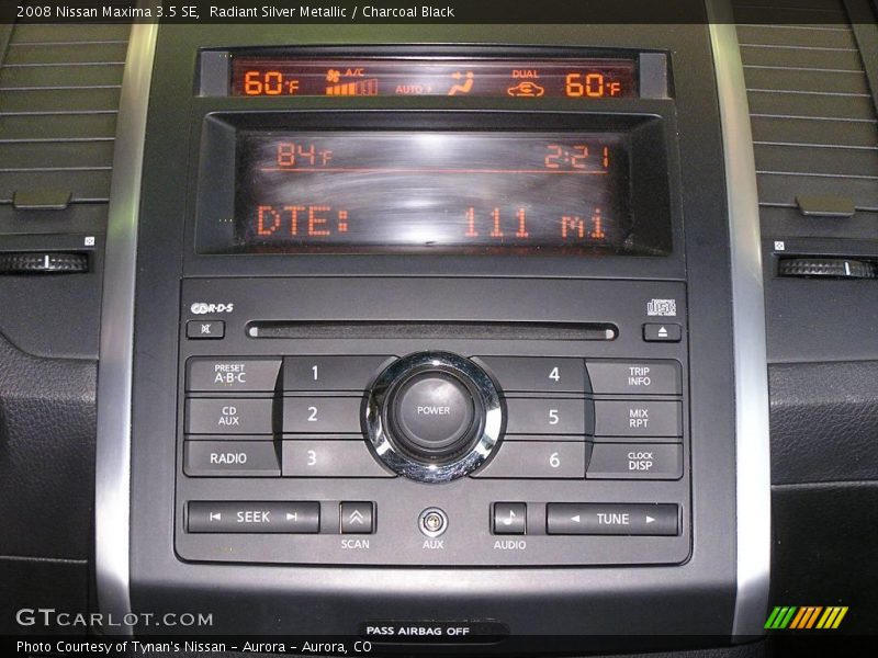 Radiant Silver Metallic / Charcoal Black 2008 Nissan Maxima 3.5 SE