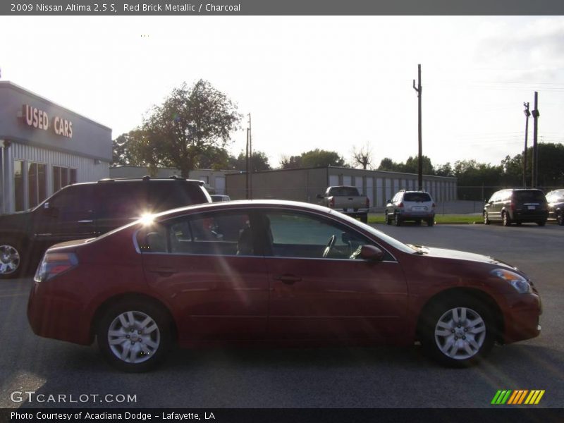 Red Brick Metallic / Charcoal 2009 Nissan Altima 2.5 S