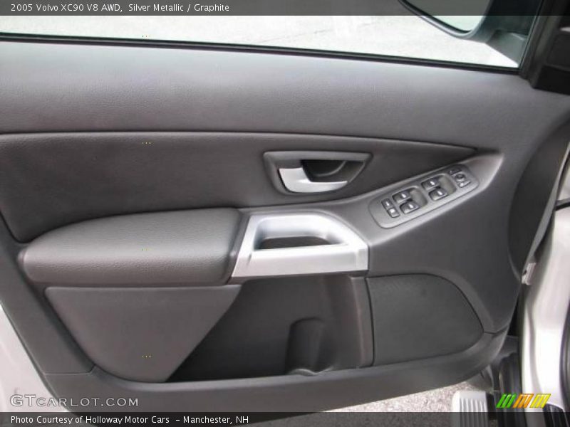 Silver Metallic / Graphite 2005 Volvo XC90 V8 AWD