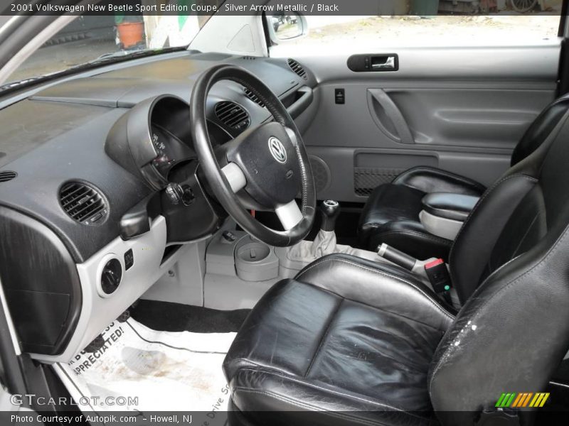 Silver Arrow Metallic / Black 2001 Volkswagen New Beetle Sport Edition Coupe