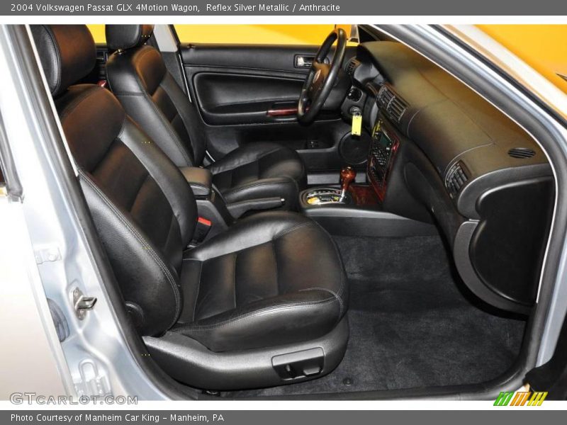 Reflex Silver Metallic / Anthracite 2004 Volkswagen Passat GLX 4Motion Wagon