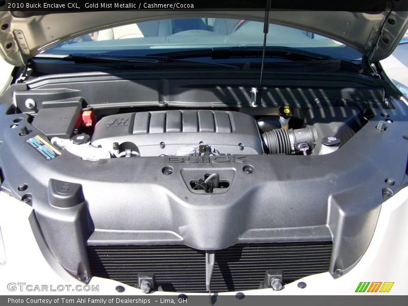 Gold Mist Metallic / Cashmere/Cocoa 2010 Buick Enclave CXL