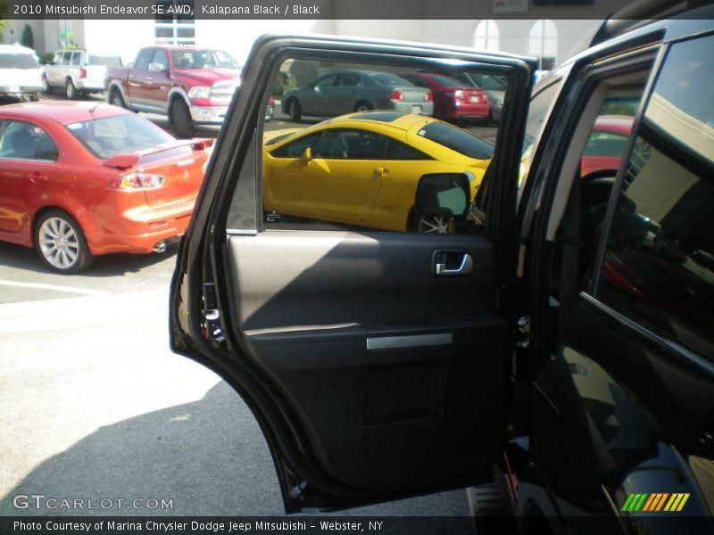 Kalapana Black / Black 2010 Mitsubishi Endeavor SE AWD