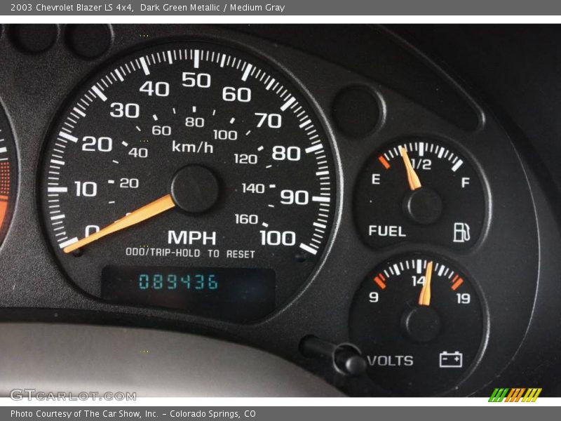 Dark Green Metallic / Medium Gray 2003 Chevrolet Blazer LS 4x4