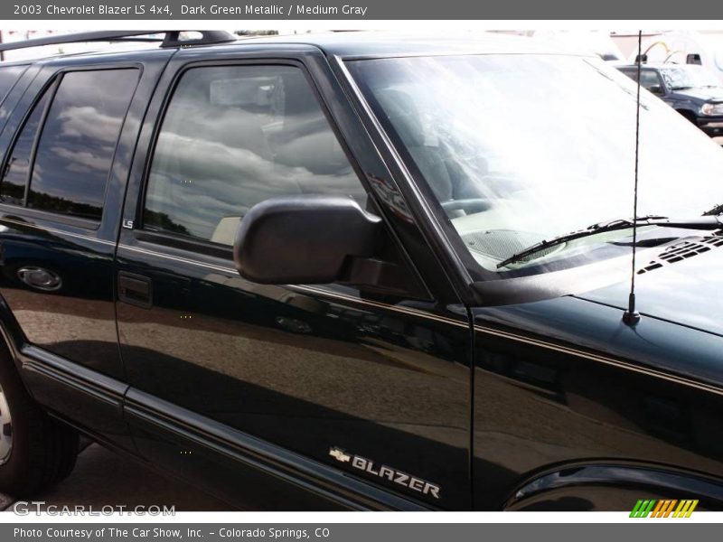 Dark Green Metallic / Medium Gray 2003 Chevrolet Blazer LS 4x4