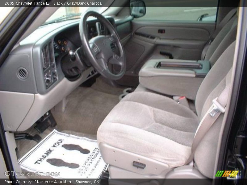 Black / Gray/Dark Charcoal 2005 Chevrolet Tahoe LS