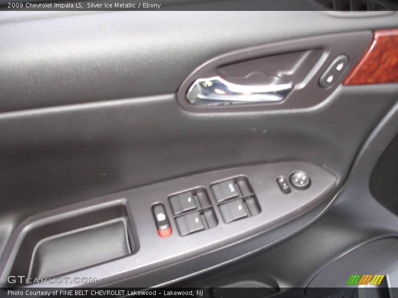 Silver Ice Metallic / Ebony 2009 Chevrolet Impala LS