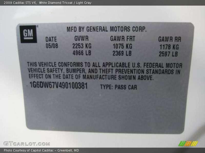 White Diamond Tricoat / Light Gray 2009 Cadillac STS V6