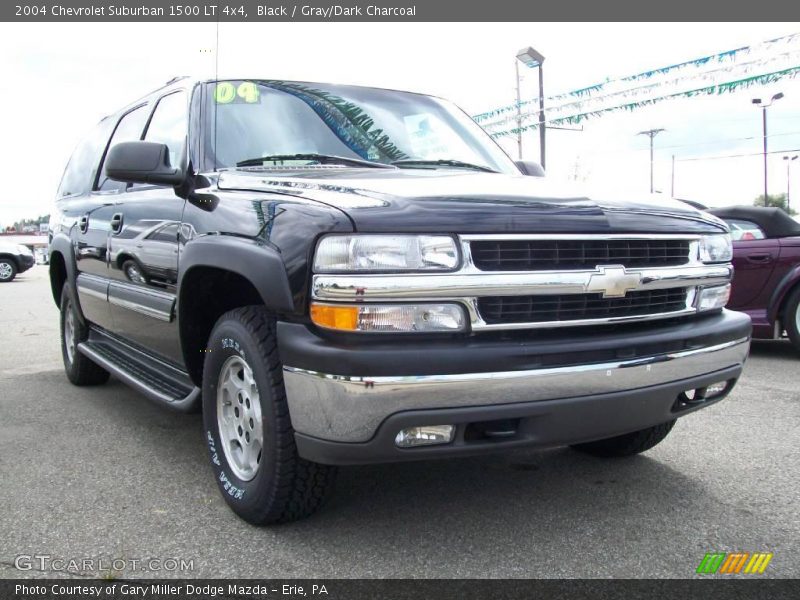 Black / Gray/Dark Charcoal 2004 Chevrolet Suburban 1500 LT 4x4