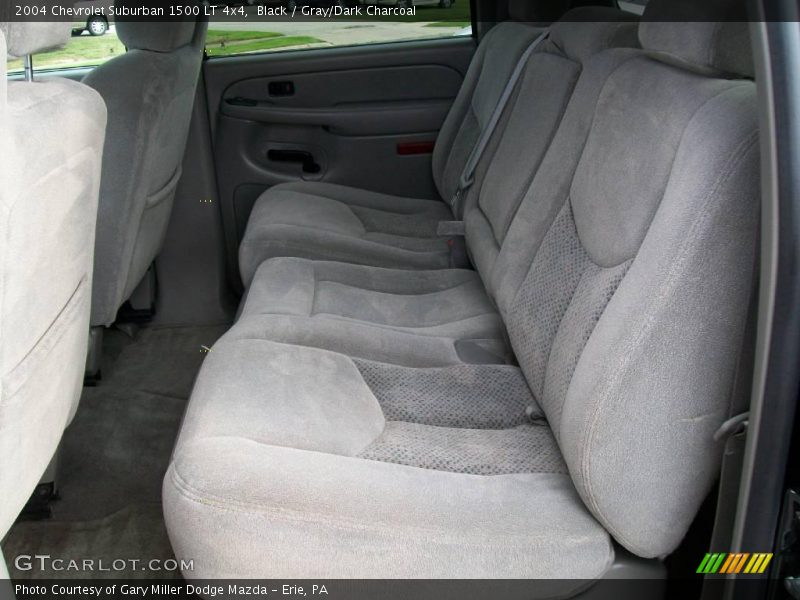 Black / Gray/Dark Charcoal 2004 Chevrolet Suburban 1500 LT 4x4