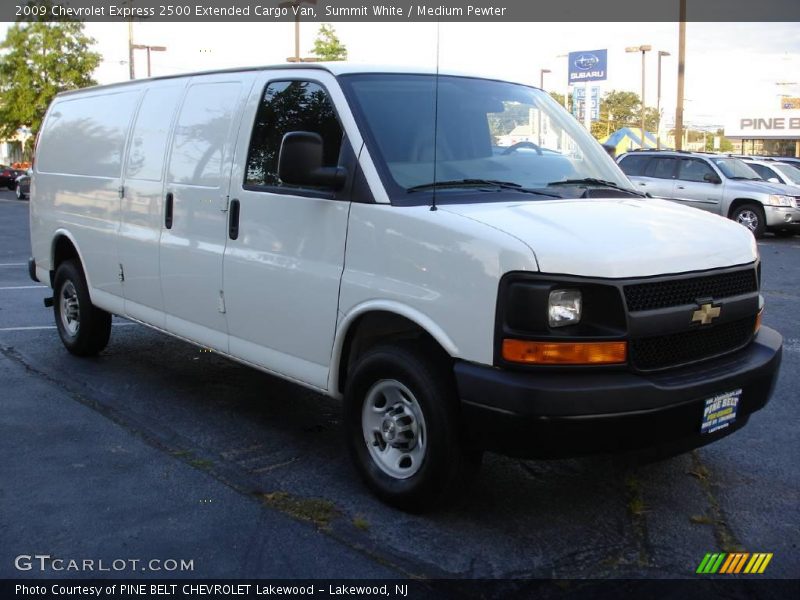 Summit White / Medium Pewter 2009 Chevrolet Express 2500 Extended Cargo Van