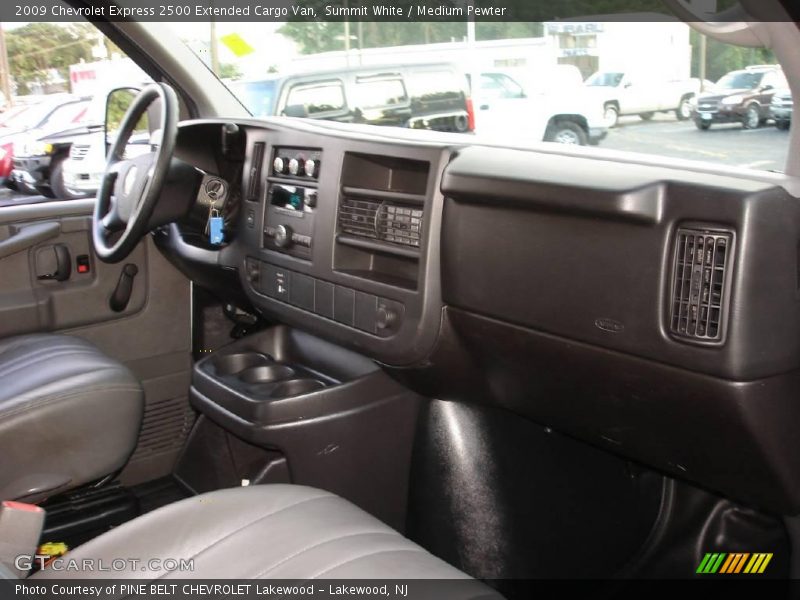 Summit White / Medium Pewter 2009 Chevrolet Express 2500 Extended Cargo Van