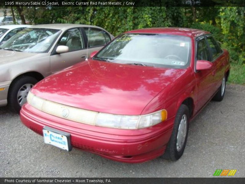 Electric Currant Red Pearl Metallic / Grey 1995 Mercury Sable GS Sedan
