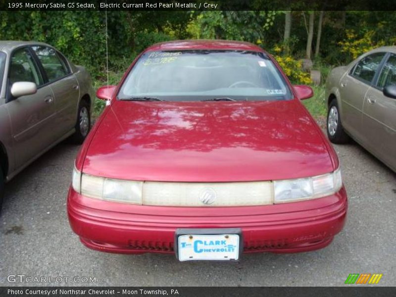 Electric Currant Red Pearl Metallic / Grey 1995 Mercury Sable GS Sedan