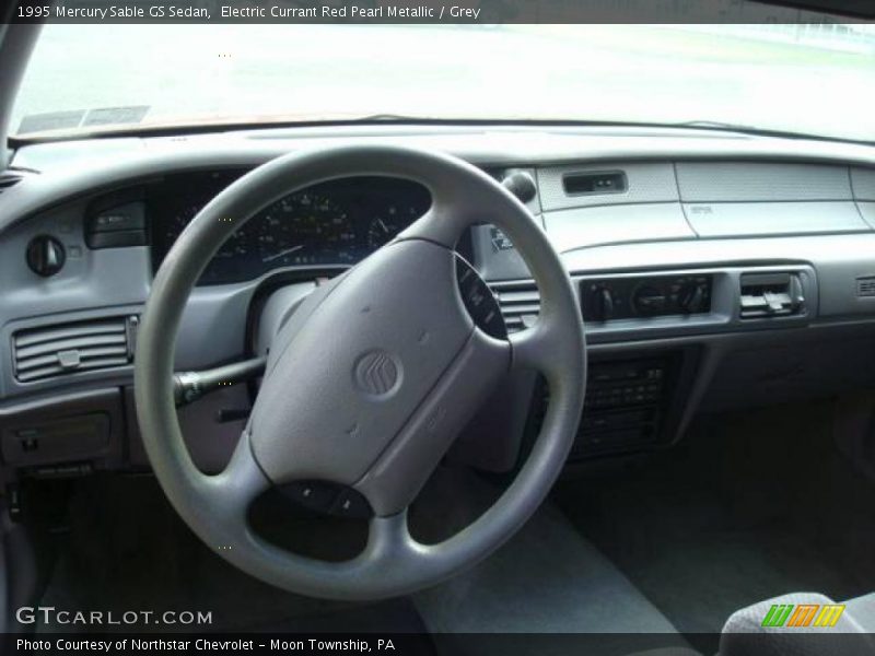 Electric Currant Red Pearl Metallic / Grey 1995 Mercury Sable GS Sedan