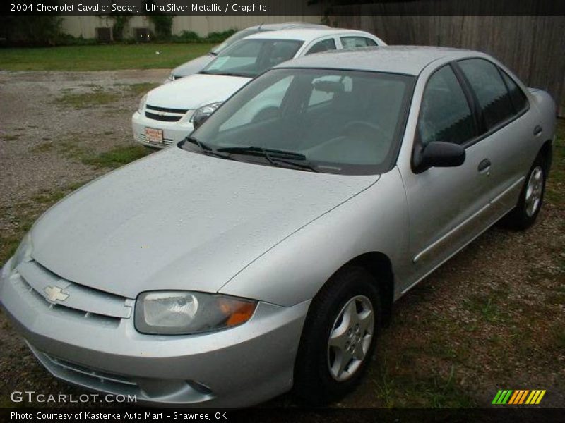 Ultra Silver Metallic / Graphite 2004 Chevrolet Cavalier Sedan