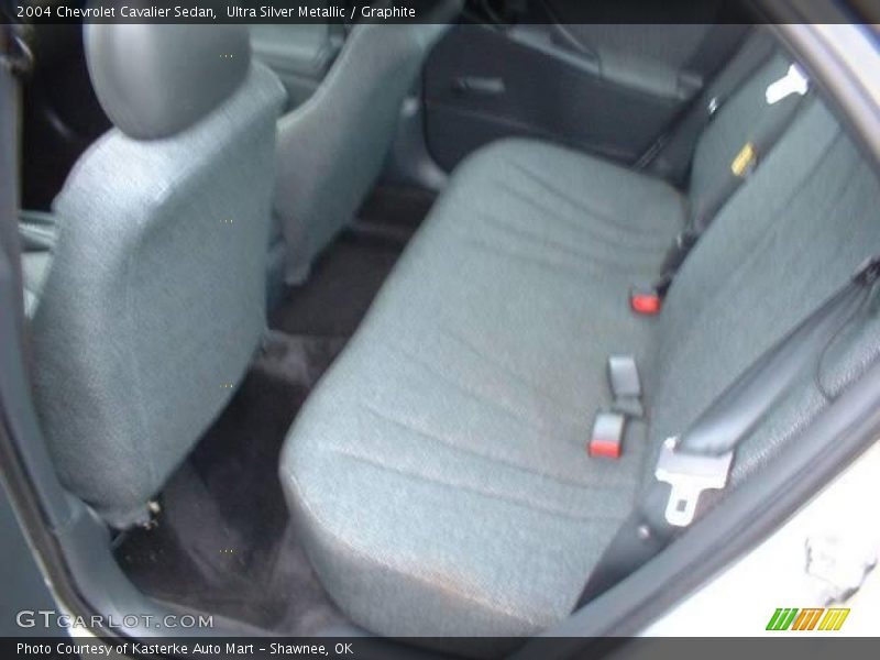 Ultra Silver Metallic / Graphite 2004 Chevrolet Cavalier Sedan