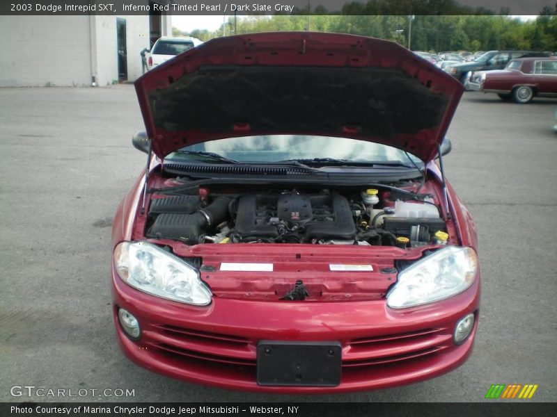 Inferno Red Tinted Pearl / Dark Slate Gray 2003 Dodge Intrepid SXT
