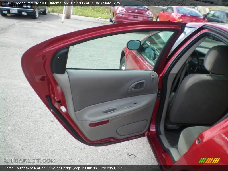 Inferno Red Tinted Pearl / Dark Slate Gray 2003 Dodge Intrepid SXT