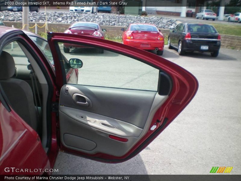 Inferno Red Tinted Pearl / Dark Slate Gray 2003 Dodge Intrepid SXT