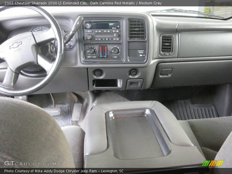 Dark Carmine Red Metallic / Medium Gray 2003 Chevrolet Silverado 1500 LS Extended Cab