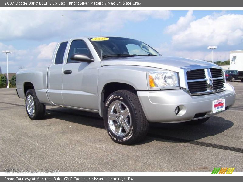 Bright Silver Metallic / Medium Slate Gray 2007 Dodge Dakota SLT Club Cab