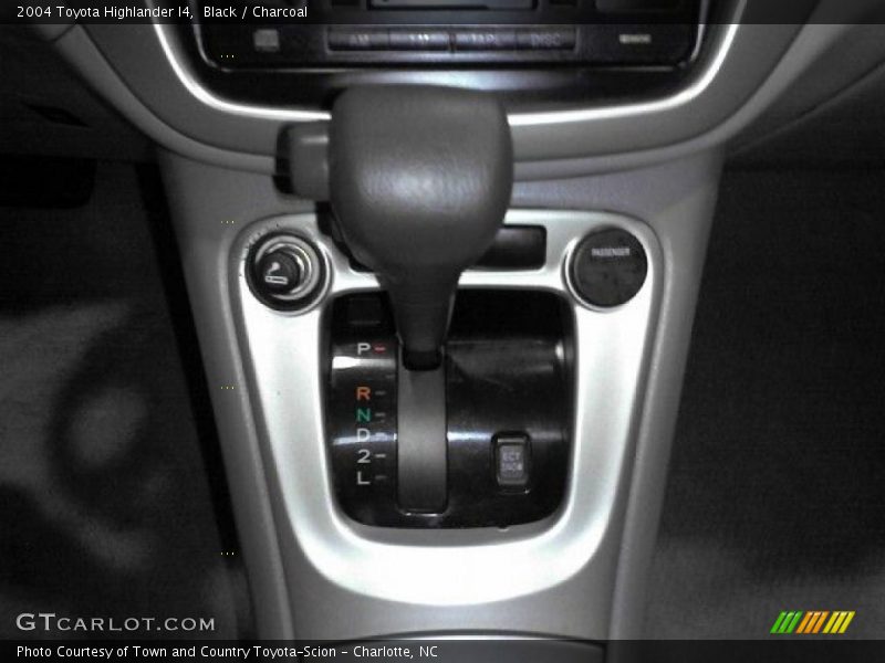 Black / Charcoal 2004 Toyota Highlander I4