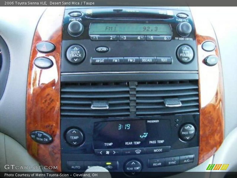 Desert Sand Mica / Taupe 2006 Toyota Sienna XLE