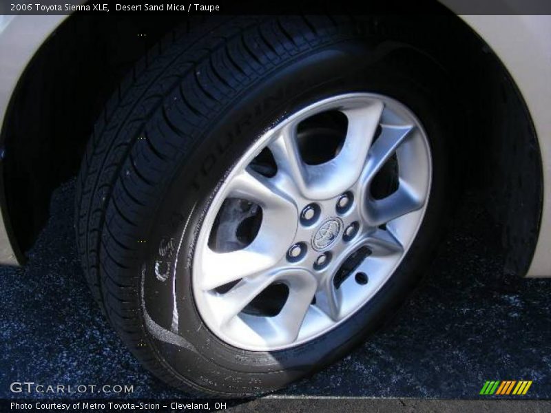 Desert Sand Mica / Taupe 2006 Toyota Sienna XLE