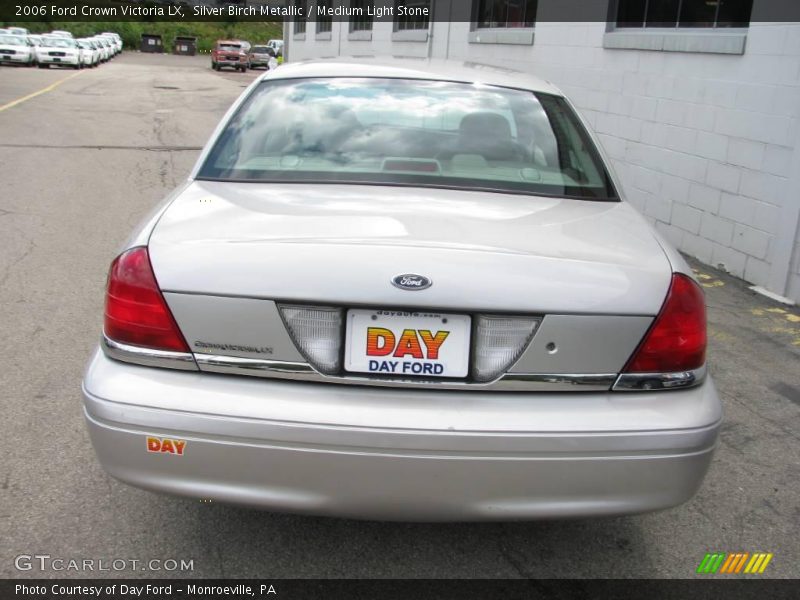 Silver Birch Metallic / Medium Light Stone 2006 Ford Crown Victoria LX