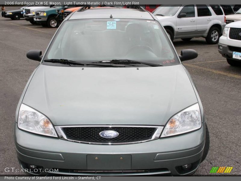Light Tundra Metallic / Dark Flint/Light Flint 2006 Ford Focus ZXW SE Wagon
