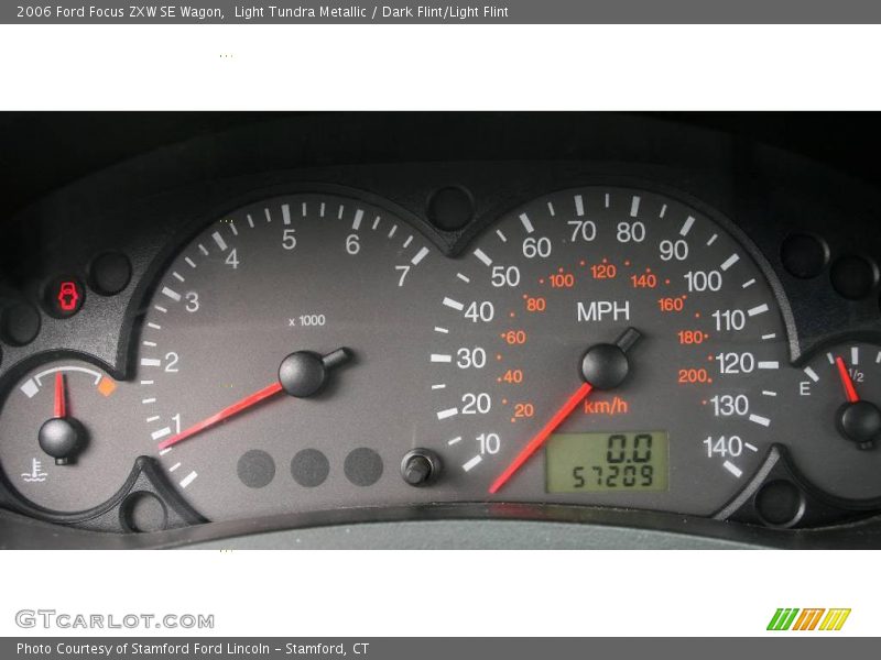 Light Tundra Metallic / Dark Flint/Light Flint 2006 Ford Focus ZXW SE Wagon