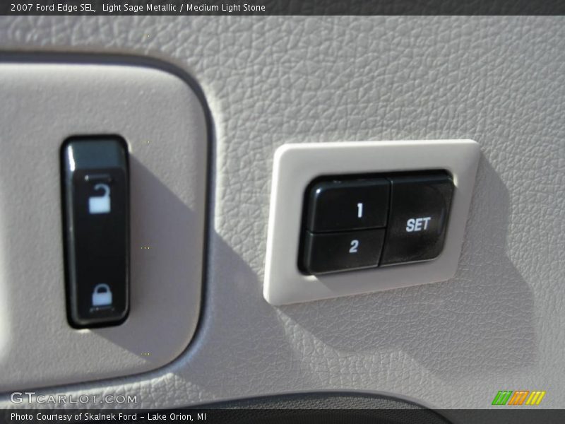 Light Sage Metallic / Medium Light Stone 2007 Ford Edge SEL
