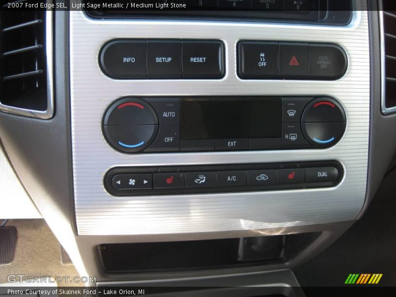 Light Sage Metallic / Medium Light Stone 2007 Ford Edge SEL