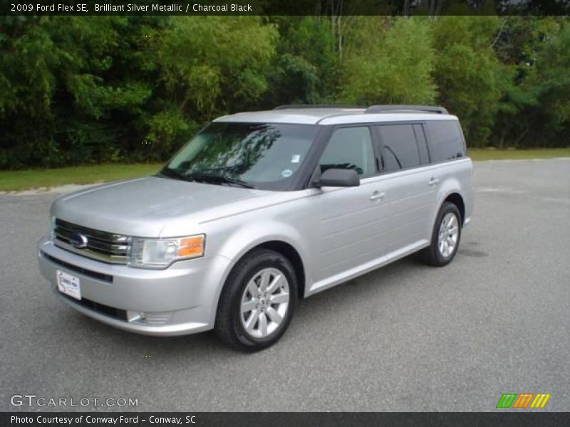 Brilliant Silver Metallic / Charcoal Black 2009 Ford Flex SE
