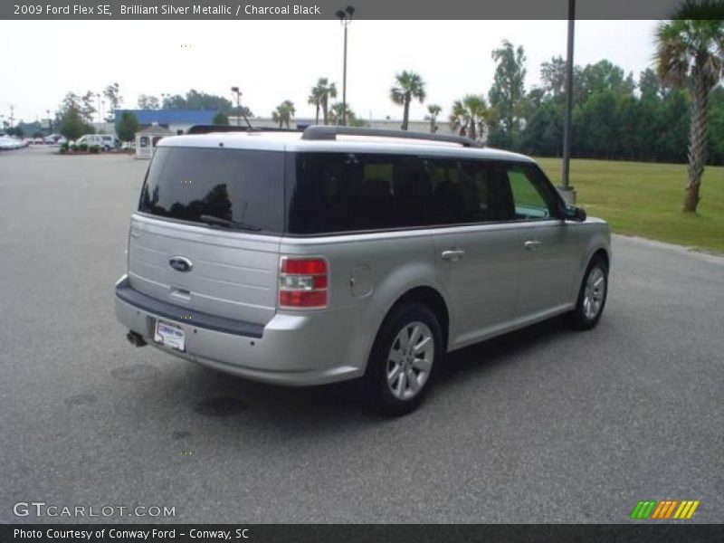 Brilliant Silver Metallic / Charcoal Black 2009 Ford Flex SE