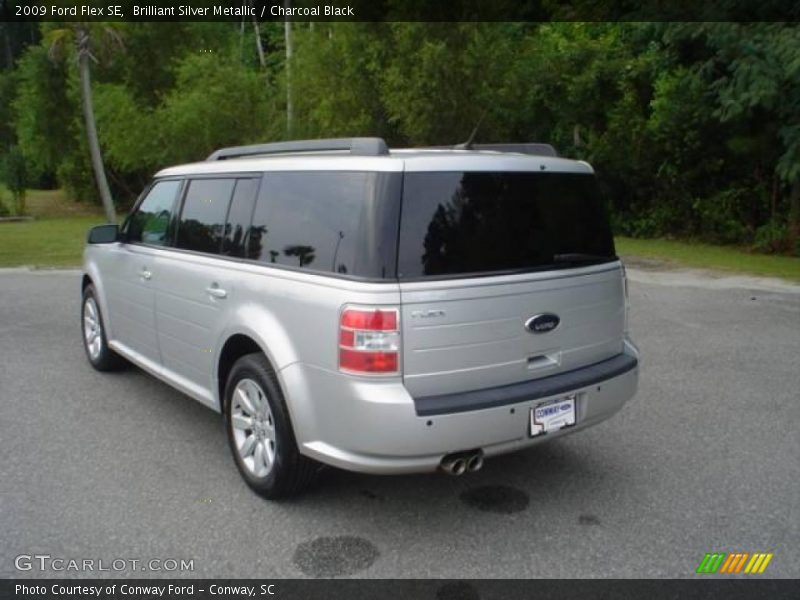 Brilliant Silver Metallic / Charcoal Black 2009 Ford Flex SE