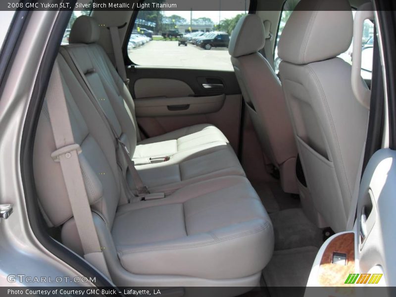 Silver Birch Metallic / Light Titanium 2008 GMC Yukon SLT