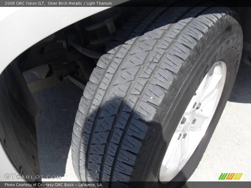 Silver Birch Metallic / Light Titanium 2008 GMC Yukon SLT