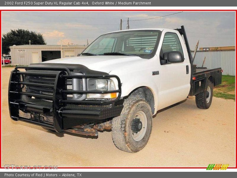 Oxford White / Medium Parchment 2002 Ford F250 Super Duty XL Regular Cab 4x4