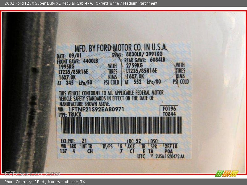 Oxford White / Medium Parchment 2002 Ford F250 Super Duty XL Regular Cab 4x4