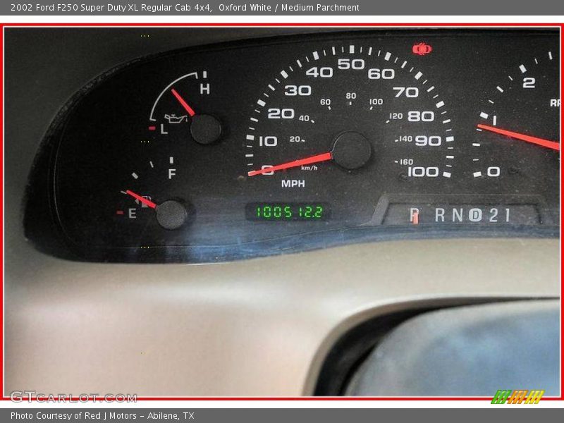Oxford White / Medium Parchment 2002 Ford F250 Super Duty XL Regular Cab 4x4